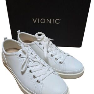 Vionic Winny Sneaker-New with Box